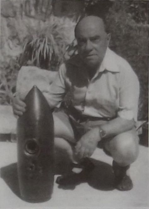 Charles J. Vella with one of the bombs dropped by the  fighter-bombers on Mosta on April, 1942.